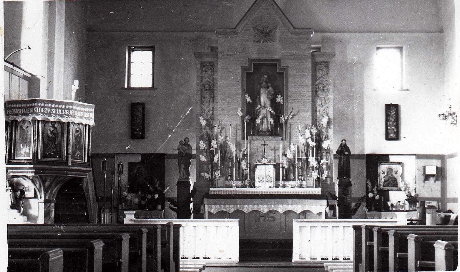 1959 6.XII.59przebudowane prezbiterium przez ks. J.Palice